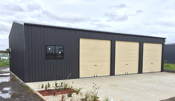 Skillion or Gable Roof Triple Garages Mobile