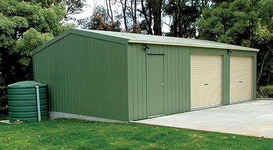 residential 3 garage green side view