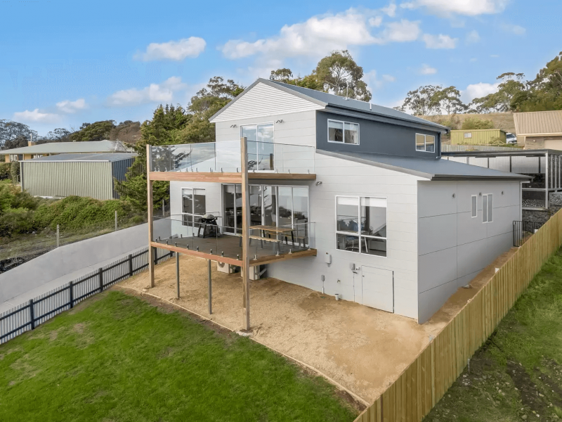 Lauderdale Lux Kit Home Sheds n Homes Hobart 2